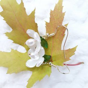 Hand Crafted Faux Pearl Jasmine Flower Earrings Gold Tone Hypo-Allergenic